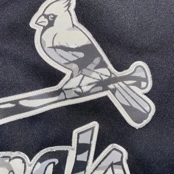 Cardinal’s Merchandise by Majestic, Men’s Medium Black & White Jersey - Picture 10 of 10